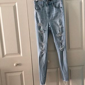 Abercrombie & Fitch Ripped Jeans!!